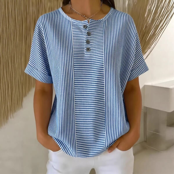 572626130 Striped short sleeved T-shirt