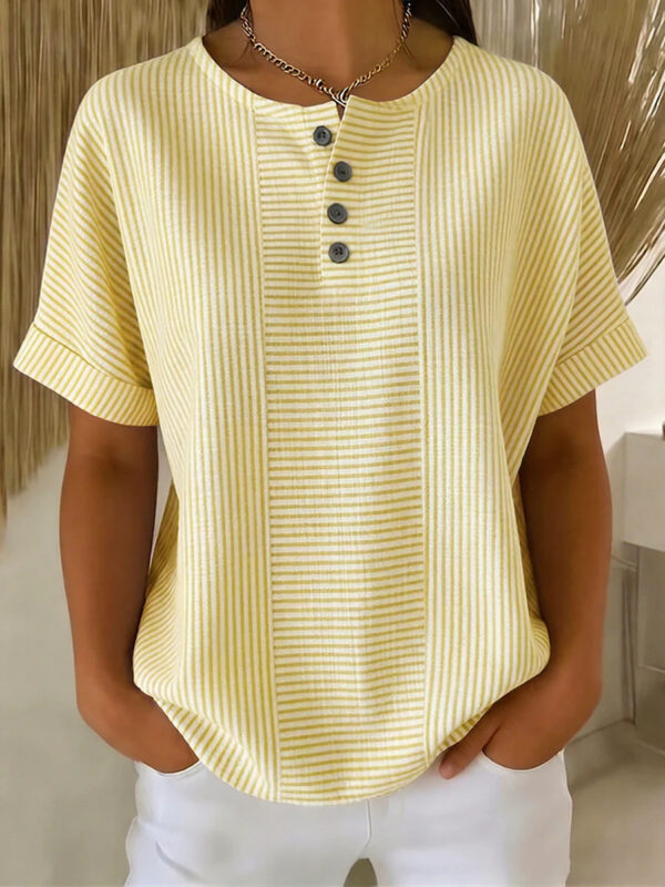 572626137 Striped short sleeved T-shirt