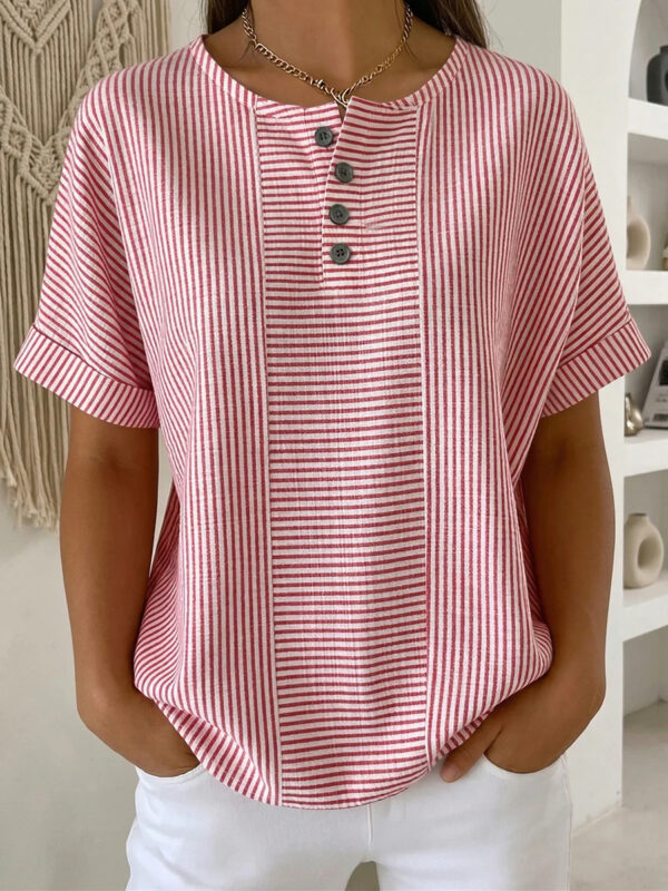 572626134 Striped short sleeved T-shirt