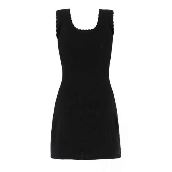 572626653 Waist up sleeveless dress
